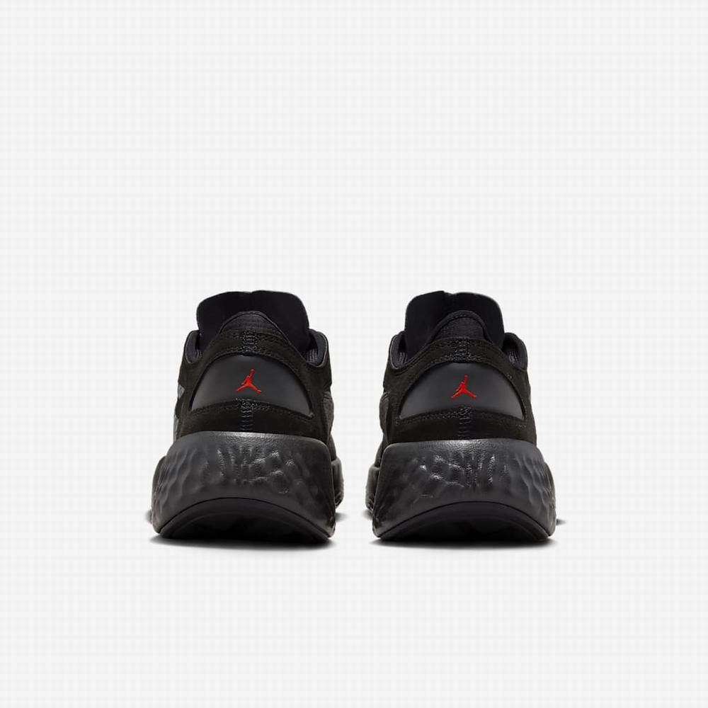 Nike Jordan Delta 3 Low Férfi Utcai Cipő Fekete Sötétszürke Fehér Piros | NI6134-M12