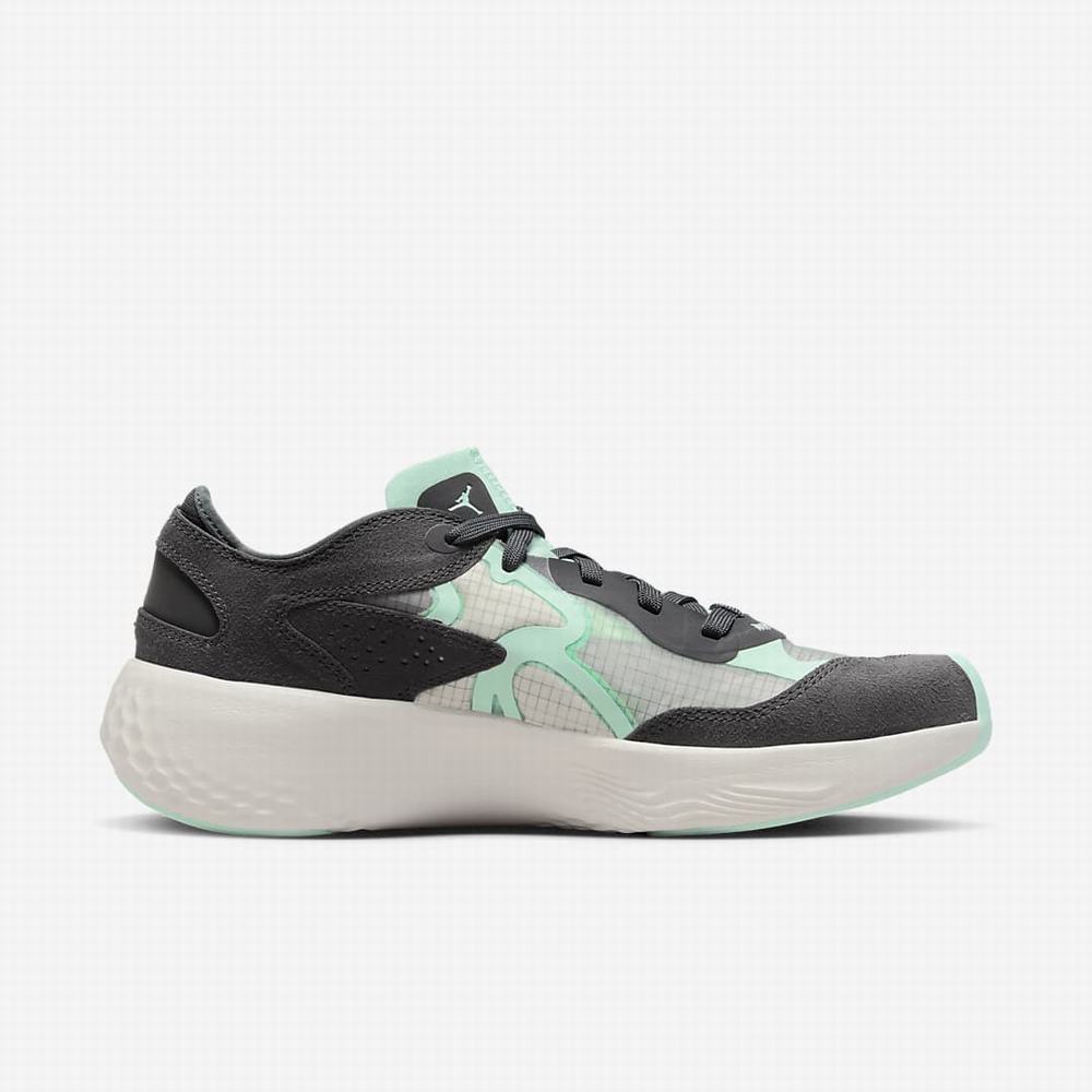 Nike Jordan Delta 3 Low Női Utcai Cipő Sötétszürke Menta | NI9826-Y94