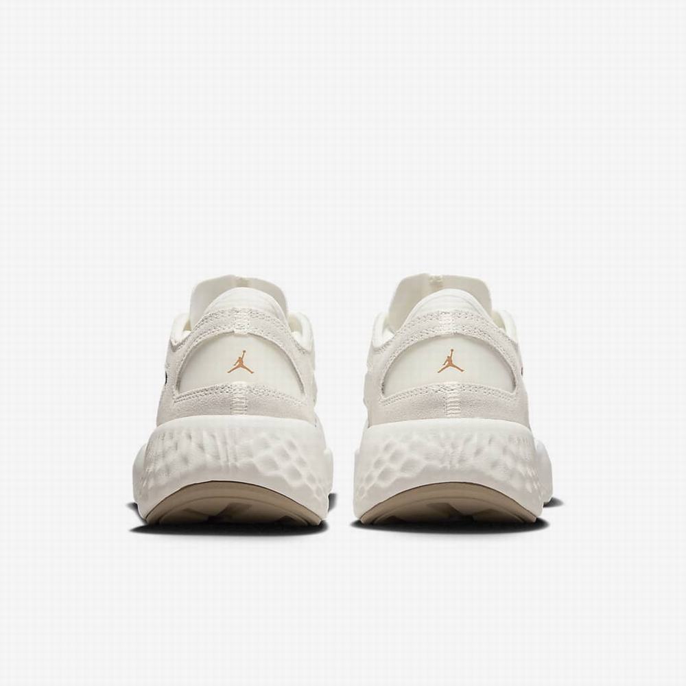 Nike Jordan Delta 3 Low SP Női Jordan Cipő Bézs Fekete Arany Fehér | NI9630-Y65