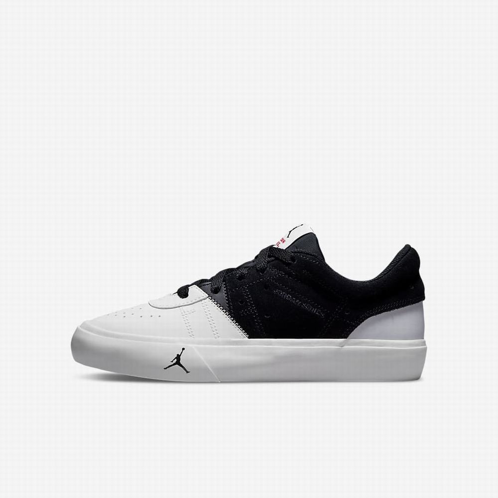Nike Jordan Series Gyerek Jordan Cipő Fekete Fehér Piros | NI5123-J26