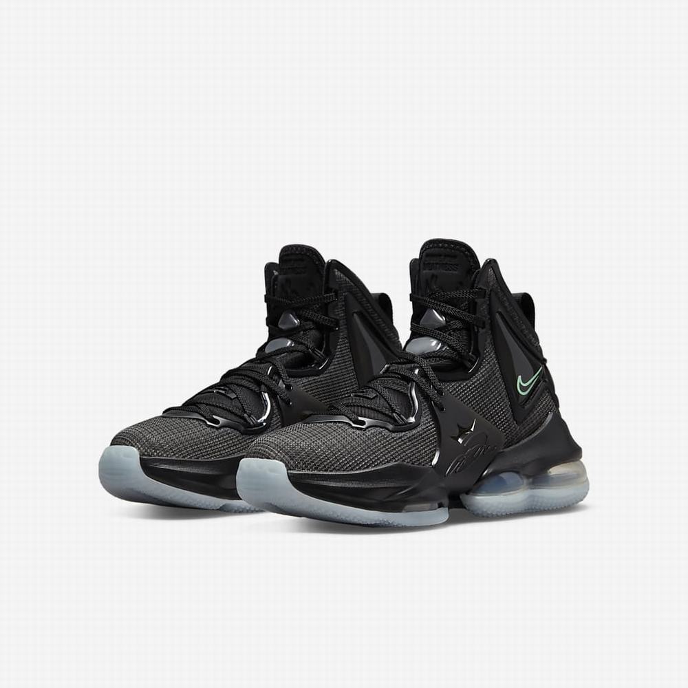 Nike LeBron 19 Gyerek Kosárlabda Cipő Fekete Sötétszürke Fekete | NI4723-A57