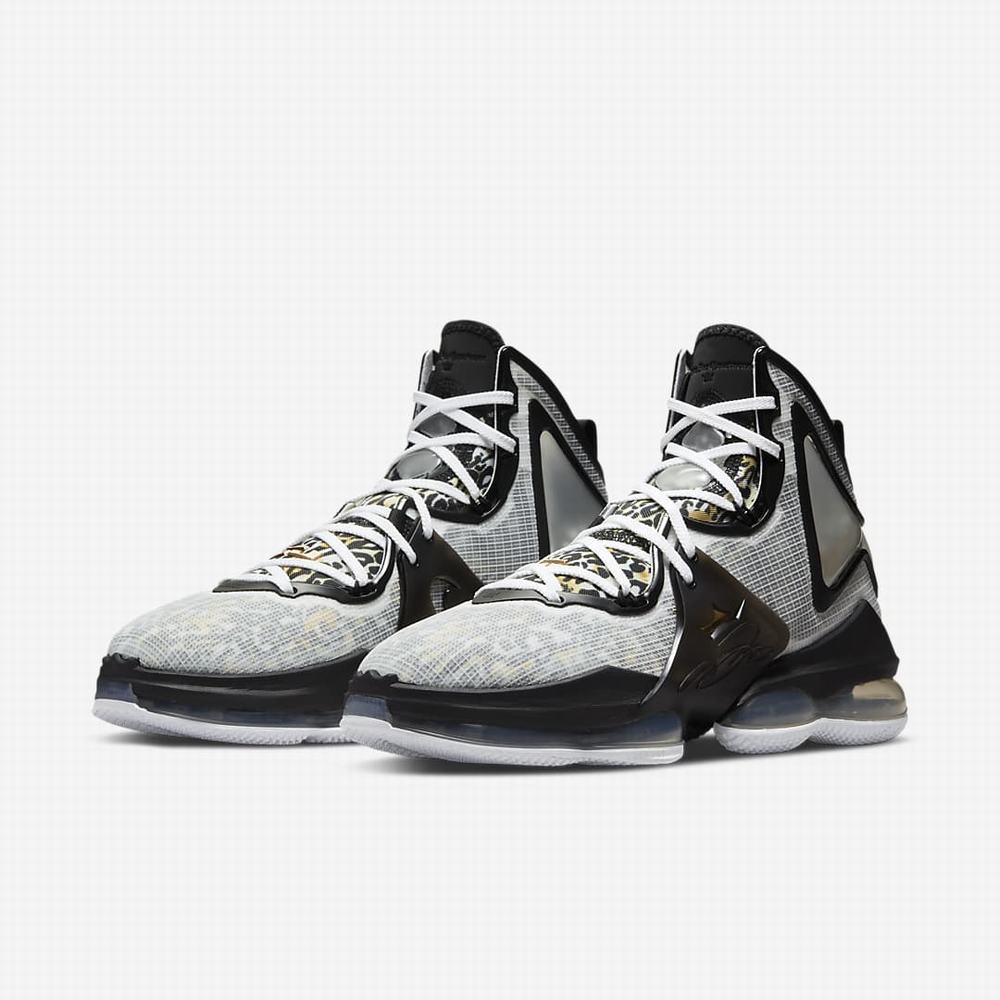 Nike LeBron 19 Női Kosárlabda Cipő Fehér Fekete Metal Arany | NI6451-B76