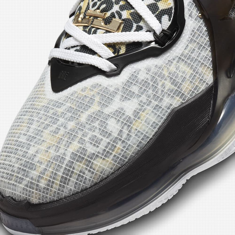 Nike LeBron 19 Női Kosárlabda Cipő Fehér Fekete Metal Arany | NI6451-B76