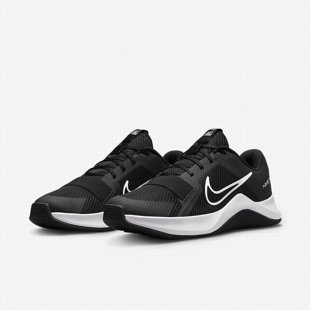 Nike MC Trainer 2 Men’s Férfi Edzőcipő Fekete Fehér | NI9204-V65