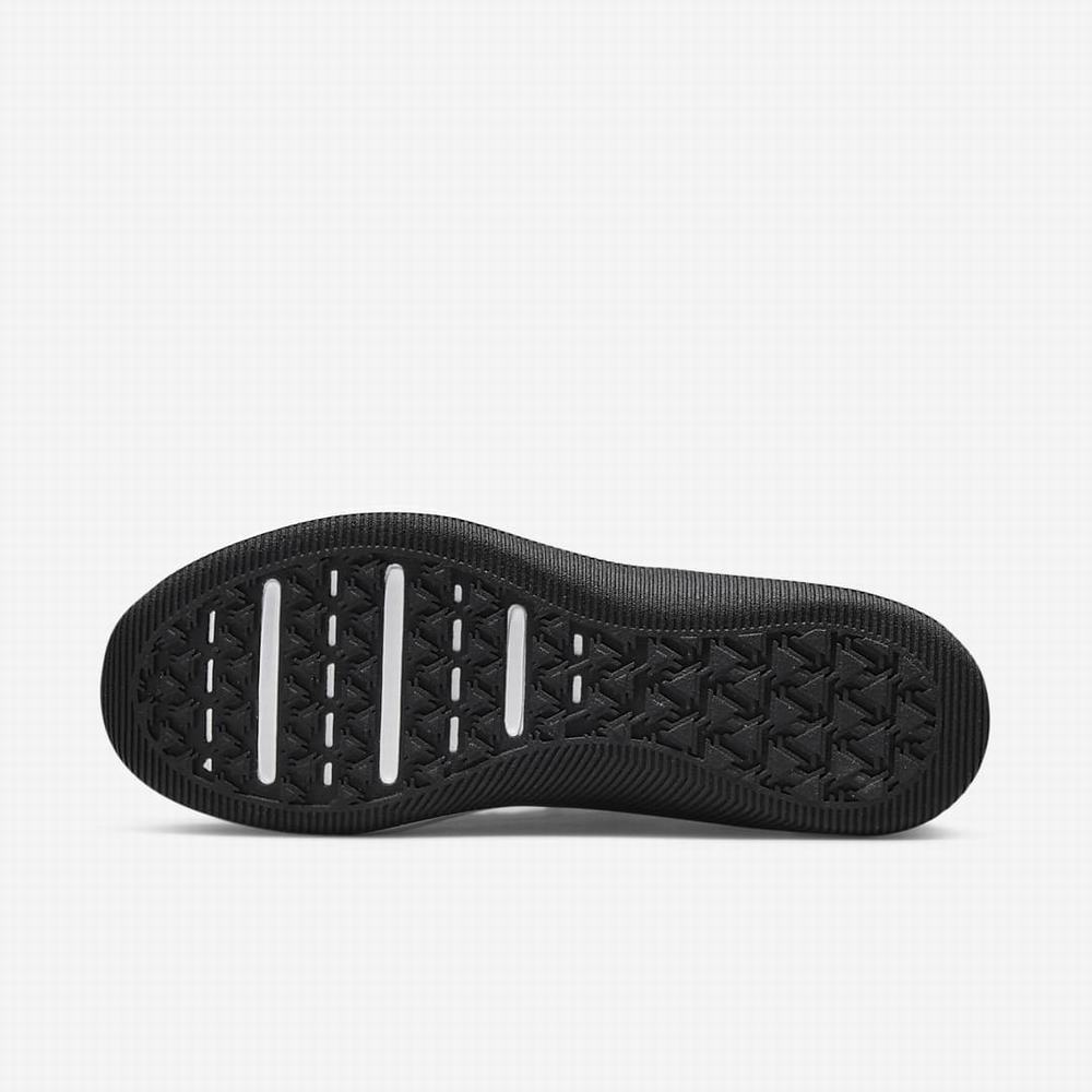 Nike MC Trainer 2 Women’s Női Edzőcipő Fekete Szürke Fehér | NI2345-P84