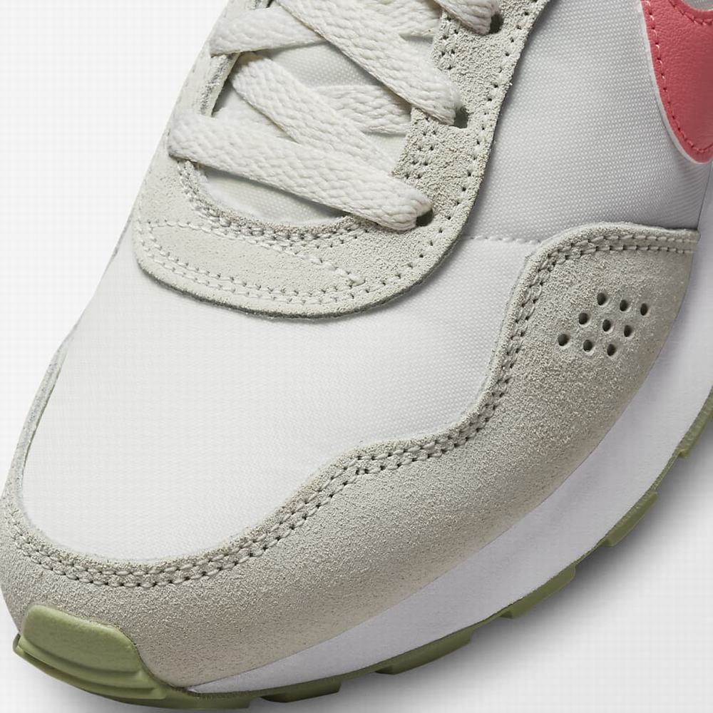 Nike MD Valiant Gyerek Utcai Cipő Fehér Narancssárga Rózsaszín | NI6358-N24