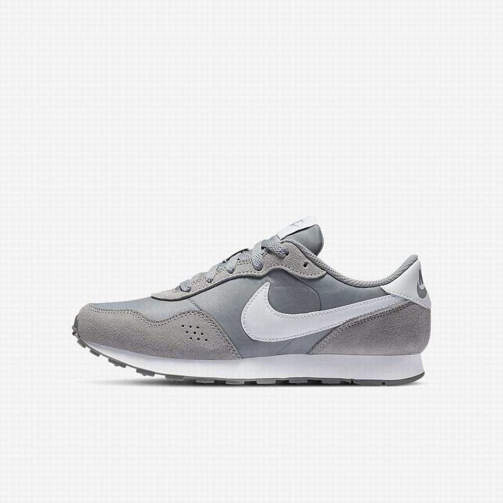 Nike MD Valiant Gyerek Utcai Cipő Szürke Fehér | NI7629-B23