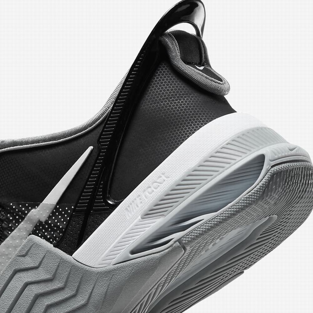 Nike Metcon 7 FlyEase Férfi Edzőcipő Fekete Szürke Fehér Platina | NI9012-W90