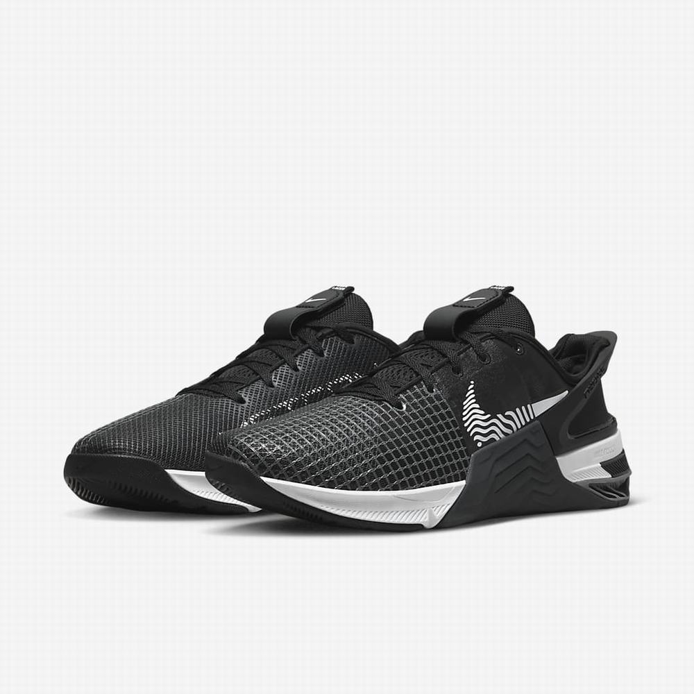 Nike Metcon 8 FlyEase Férfi Edzőcipő Fekete Sötétszürke Szürke Fehér | NI0698-X32