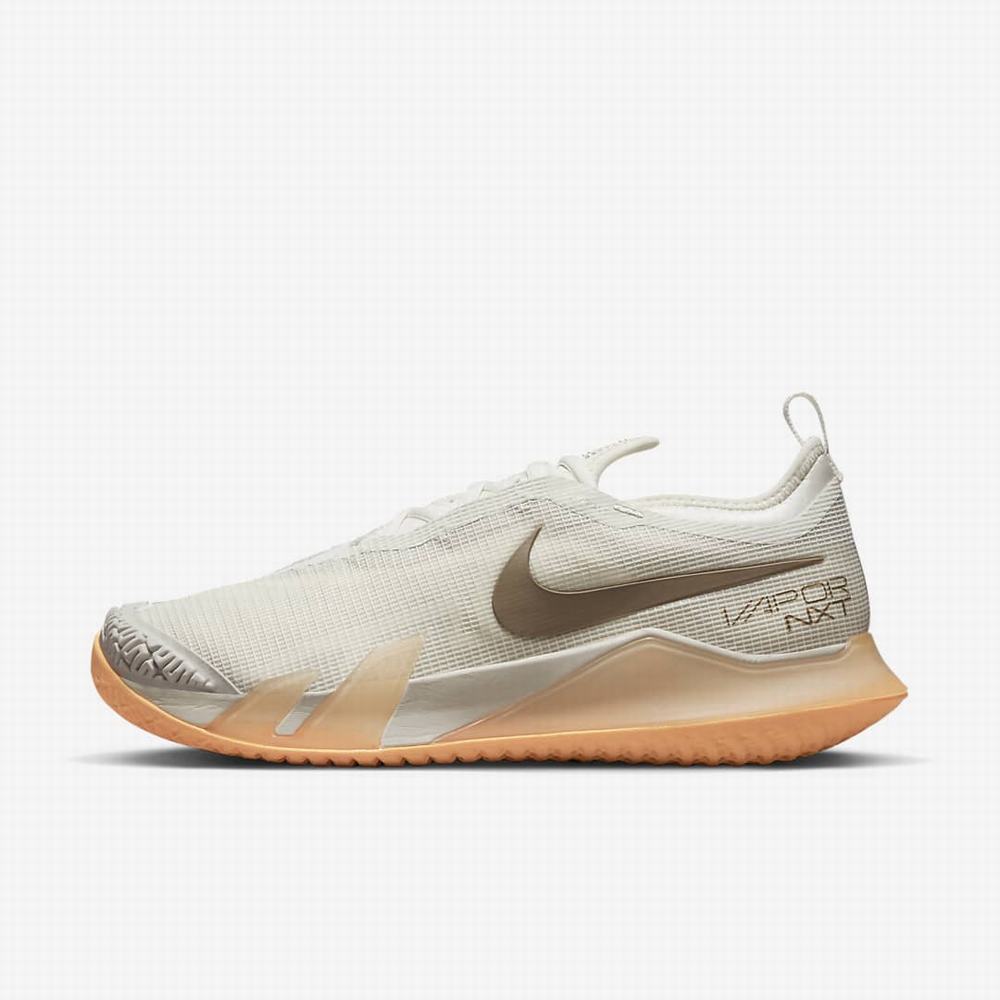 Nike NikeCourt React Vapor NXT Női Teniszcipő Bézs Krém | NI7536-R51