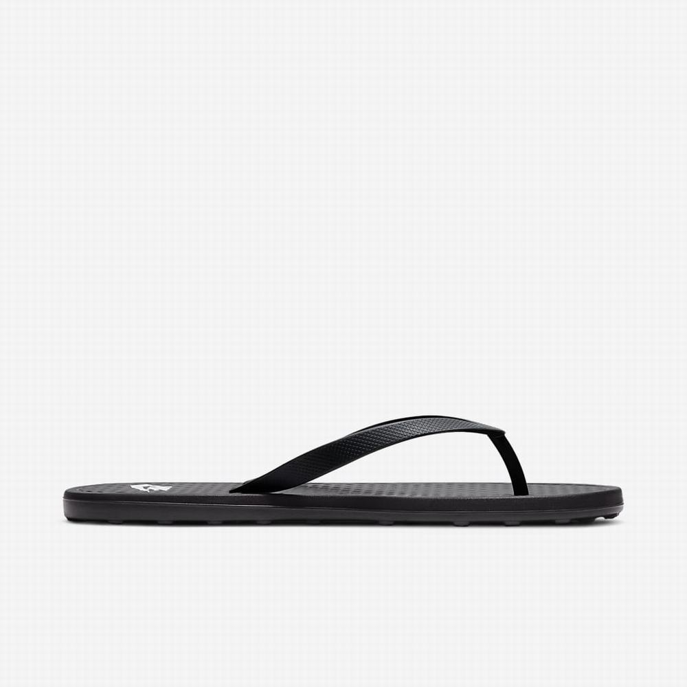 Nike On Deck Férfi Papucs Fekete Fehér | NI9486-L40