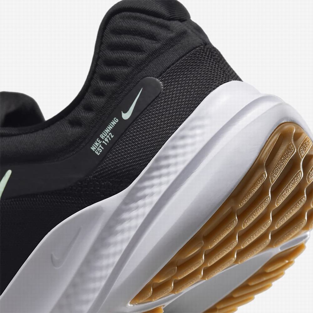 Nike Quest 5 Női Futócipő Fekete Fehér Bordó Menta | NI9064-W13