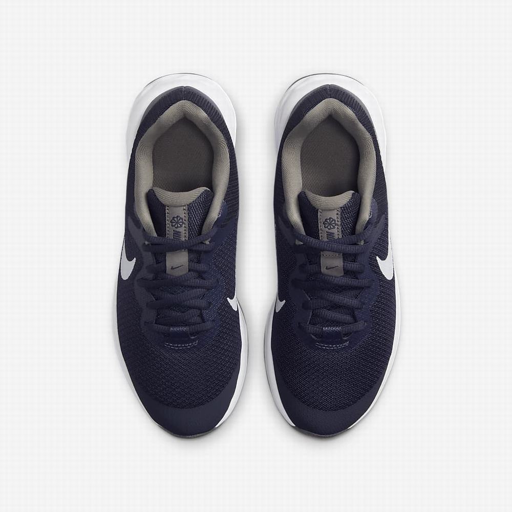 Nike Revolution 6 Gyerek Futócipő Sötétkék Fehér | NI6189-H53
