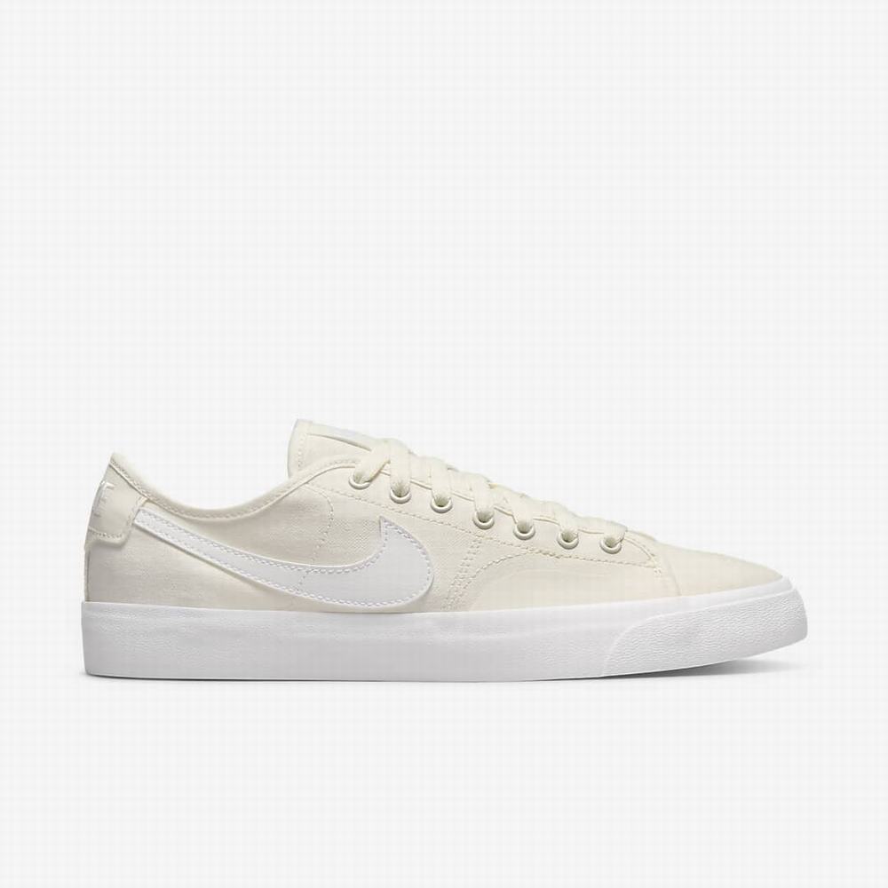 Nike SB BLZR Court Férfi Utcai Cipő Bézs Fehér | NI5103-D30