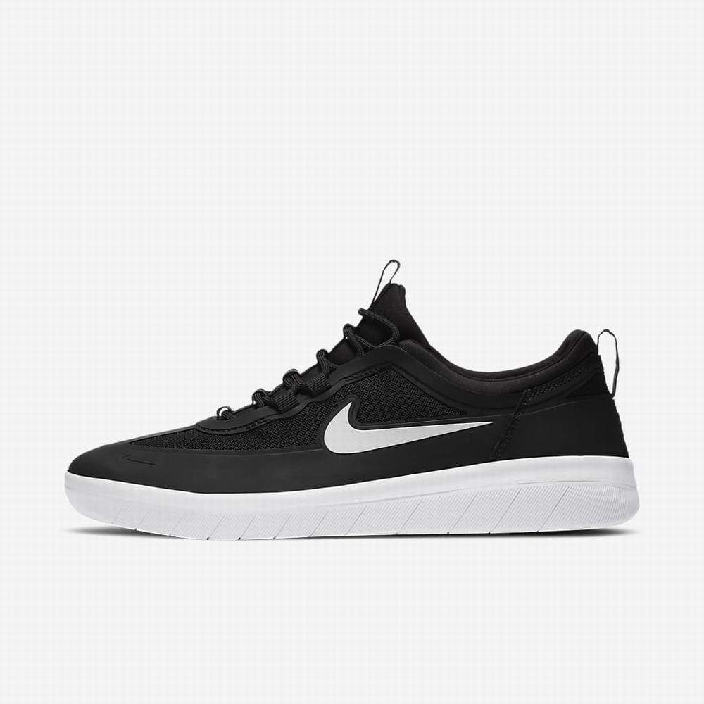 Nike SB Nyjah Free 2 Női Deszkás Cipő Fekete Fehér | NI5630-V95