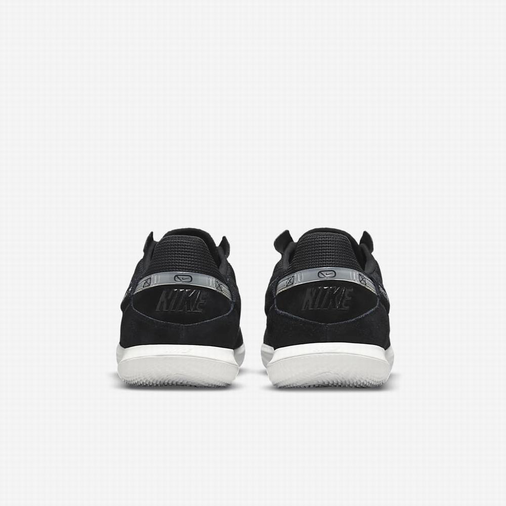 Nike Streetgato Női Focicipő Fekete Fehér | NI6375-K14