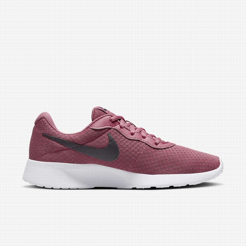 Nike Tanjun Női Utcai Cipő Fehér Fekete | NI0169-Q85