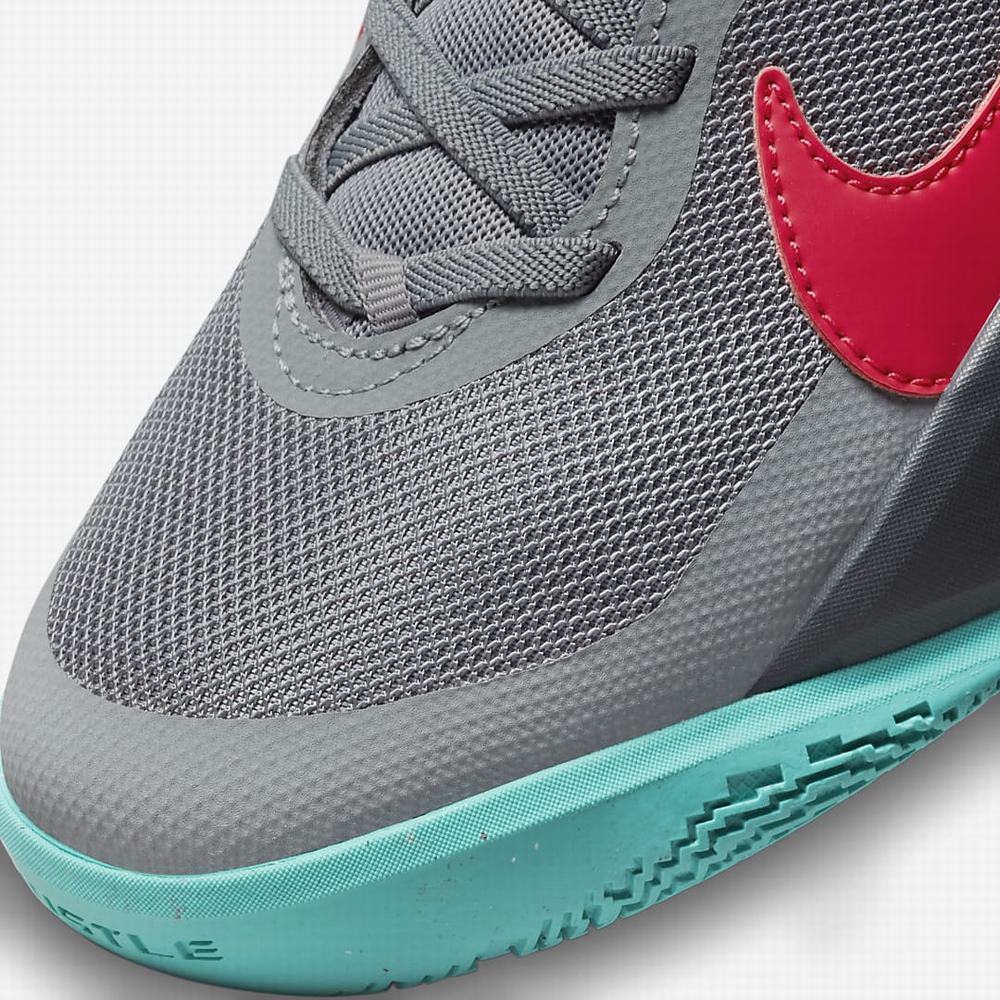 Nike Team Hustle D 10 FlyEase Gyerek Kosárlabda Cipő Szürke Sötétszürke Világoskék Türkiz Piros | NI9065-P09