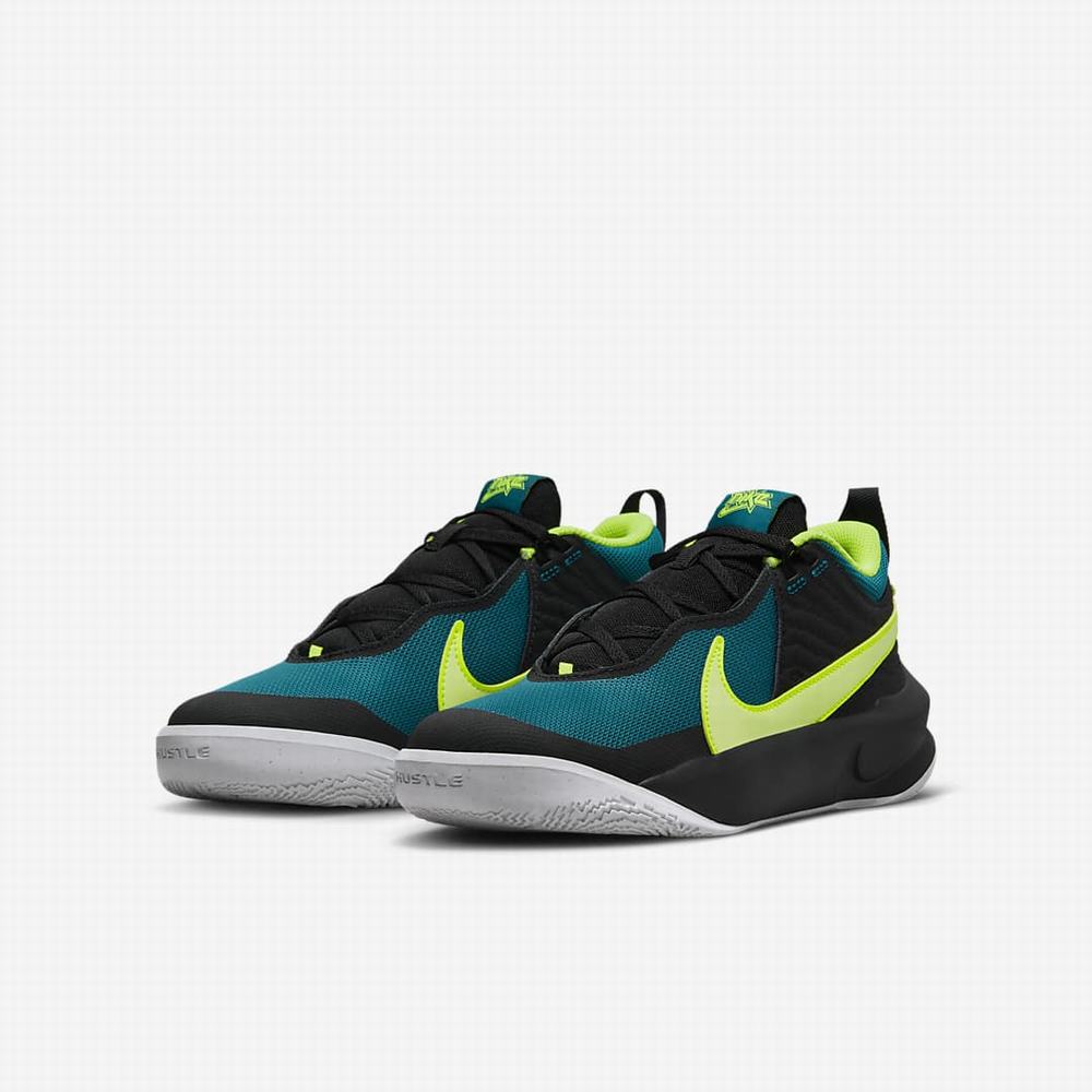 Nike Team Hustle D 10 Gyerek Kosárlabda Cipő Fekete Világos | NI2063-P64