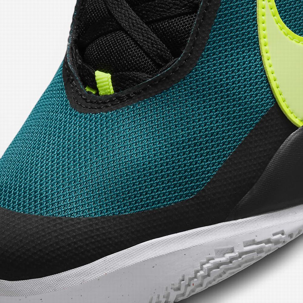 Nike Team Hustle D 10 Gyerek Kosárlabda Cipő Fekete Világos | NI2063-P64