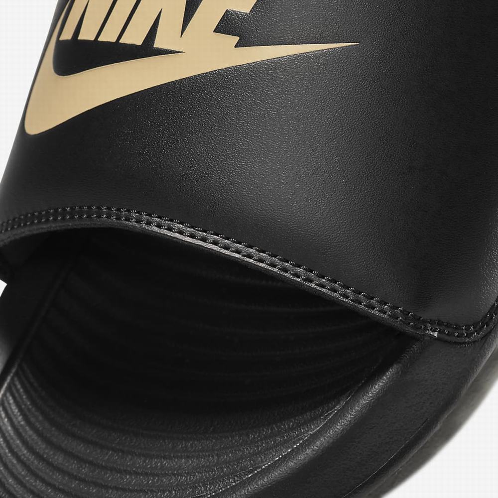 Nike Victori One Férfi Papucs Fekete Metal Arany | NI1269-R06