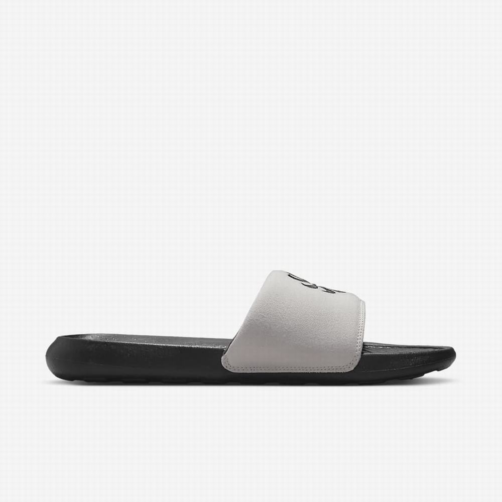 Nike Victori One Next Nature Férfi Papucs Világos Szürke Fekete | NI1307-T27