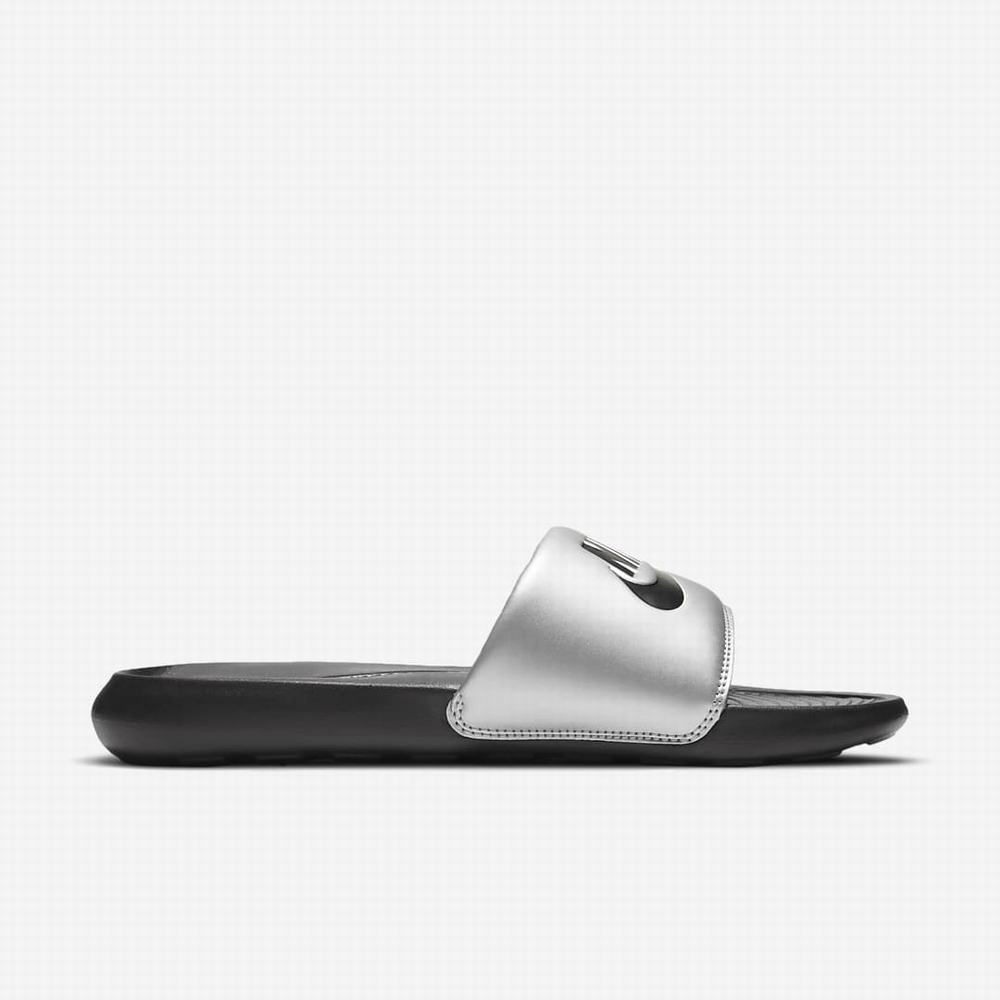 Nike Victori One Női Papucs Fekete Metal Titán Fekete | NI6134-R50