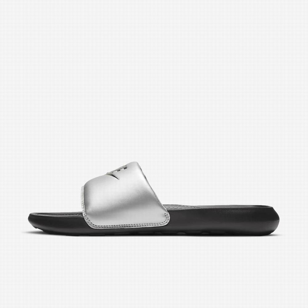 Nike Victori One Női Papucs Fekete Metal Titán Fekete | NI6134-R50