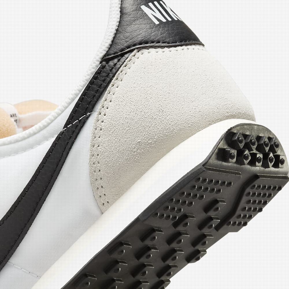 Nike Waffle Trainer 2 Férfi Utcai Cipő Fehér Fekete | NI0826-M92