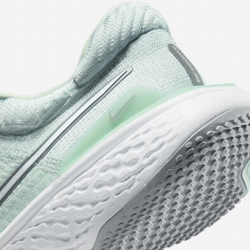 Nike ZoomX Invincible Run Flyknit 2 Női Futócipő Zöld Metal Titán Menta Fehér | NI9154-G56