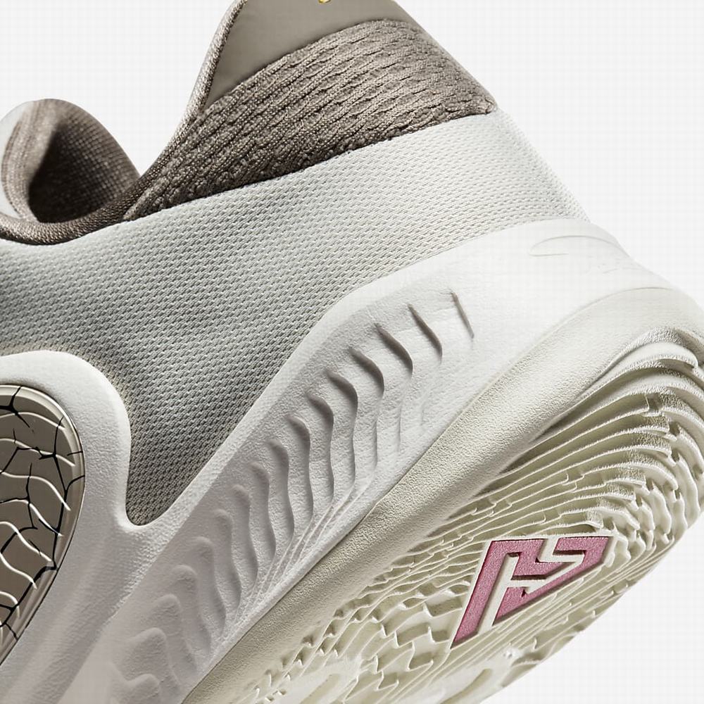 Nike Zoom Freak 4 