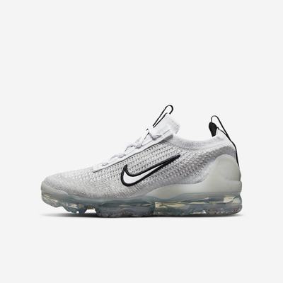 Nike Air VaporMax 2021 FK Gyerek Utcai Cipő Fehér Fekete Metal Titán Fehér | NI3128-Z86